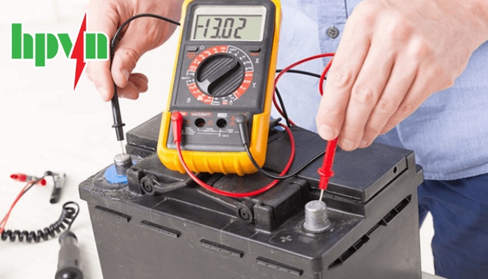 C&aacute;ch đo ch&iacute;nh x&aacute;c nội trở ắc quy
