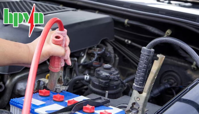 Chạm tia lửa điện khi đang sạc