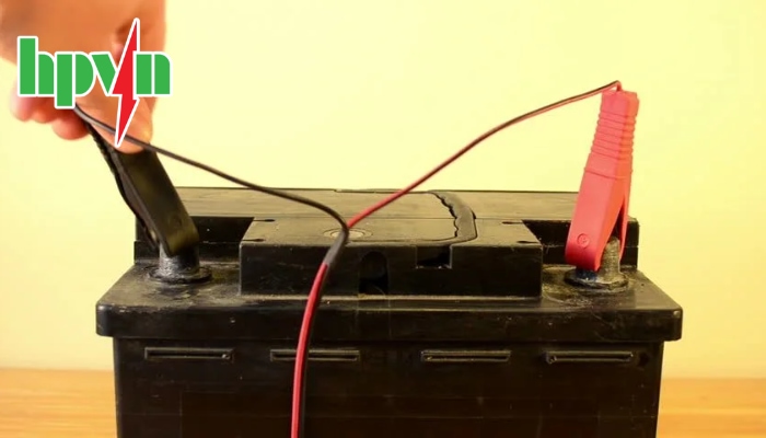 Nạp bổ sung điện &aacute;p cho ắc quy