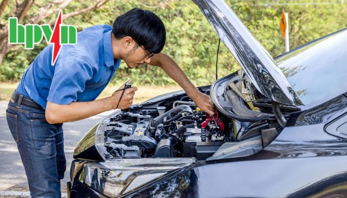 Tại sao xe hay chết m&aacute;y giữa đường?