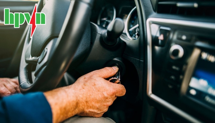 Tắt hết hệ thống điện tr&ecirc;n xe